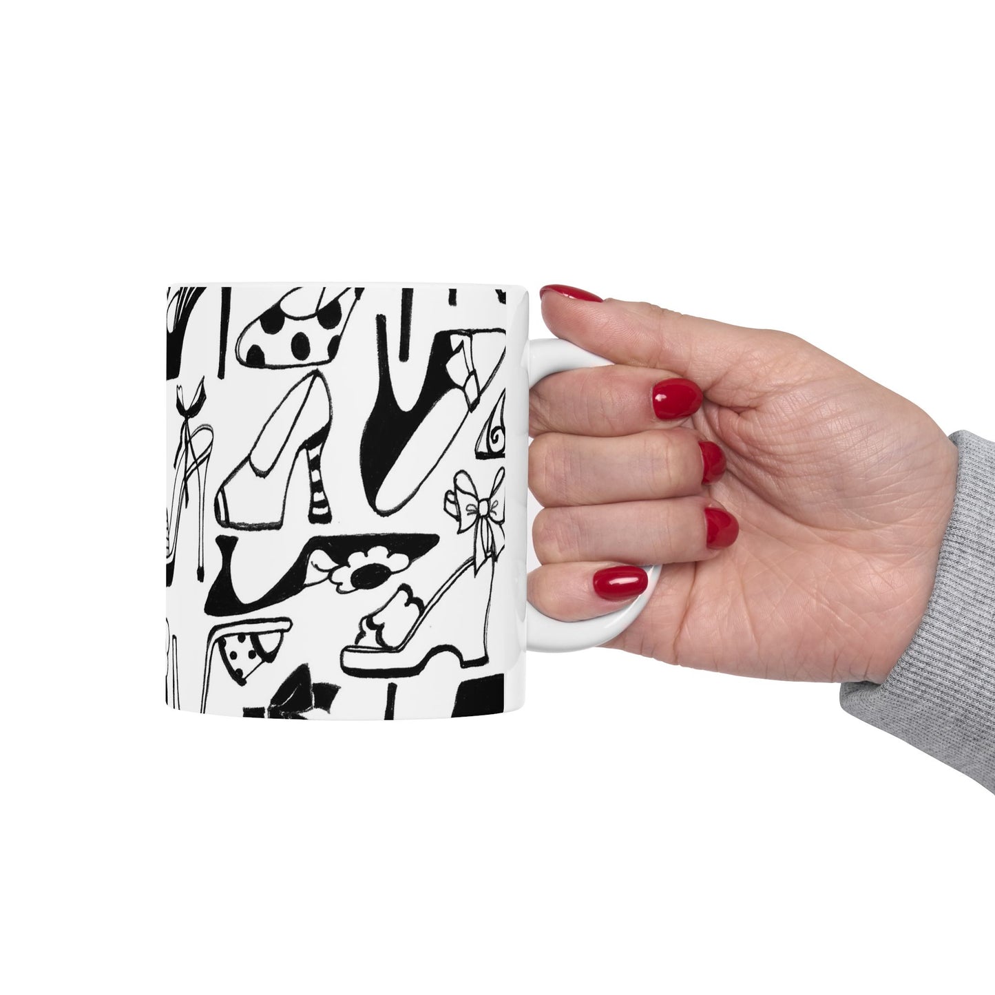 A Few Shoes Black / White Cup