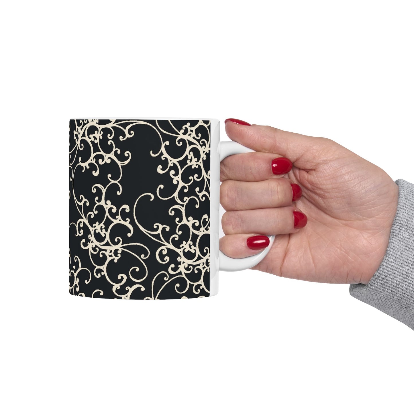 Elegant Scroll Black / Ivory Cup