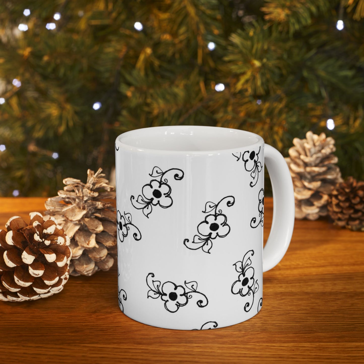 Favorite Daisies White / Black Cup