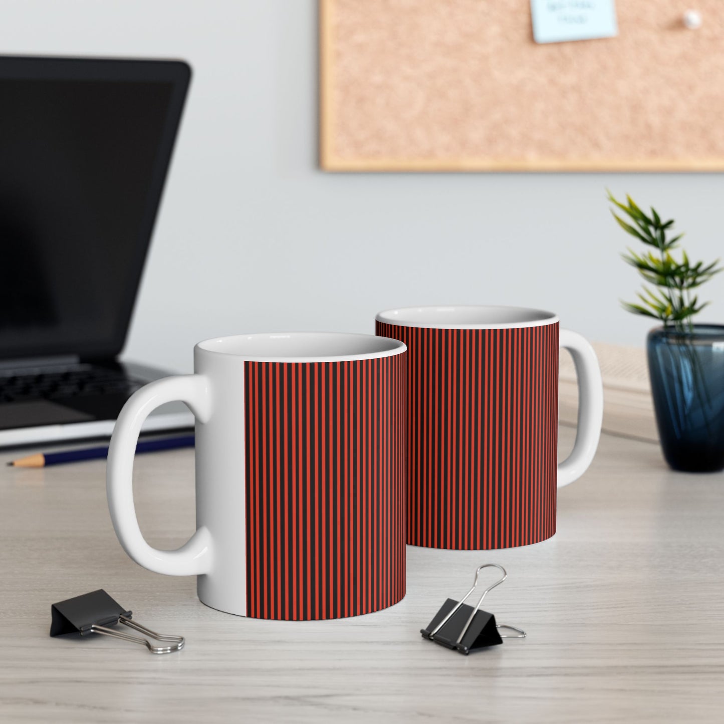Pin Stripe Red / Black Cup