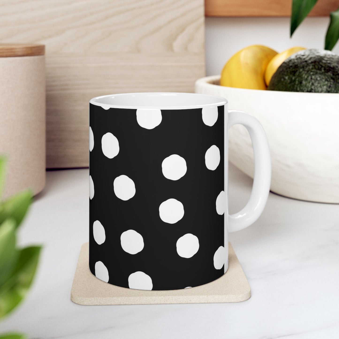 Jumbo Dots Black / White Cup