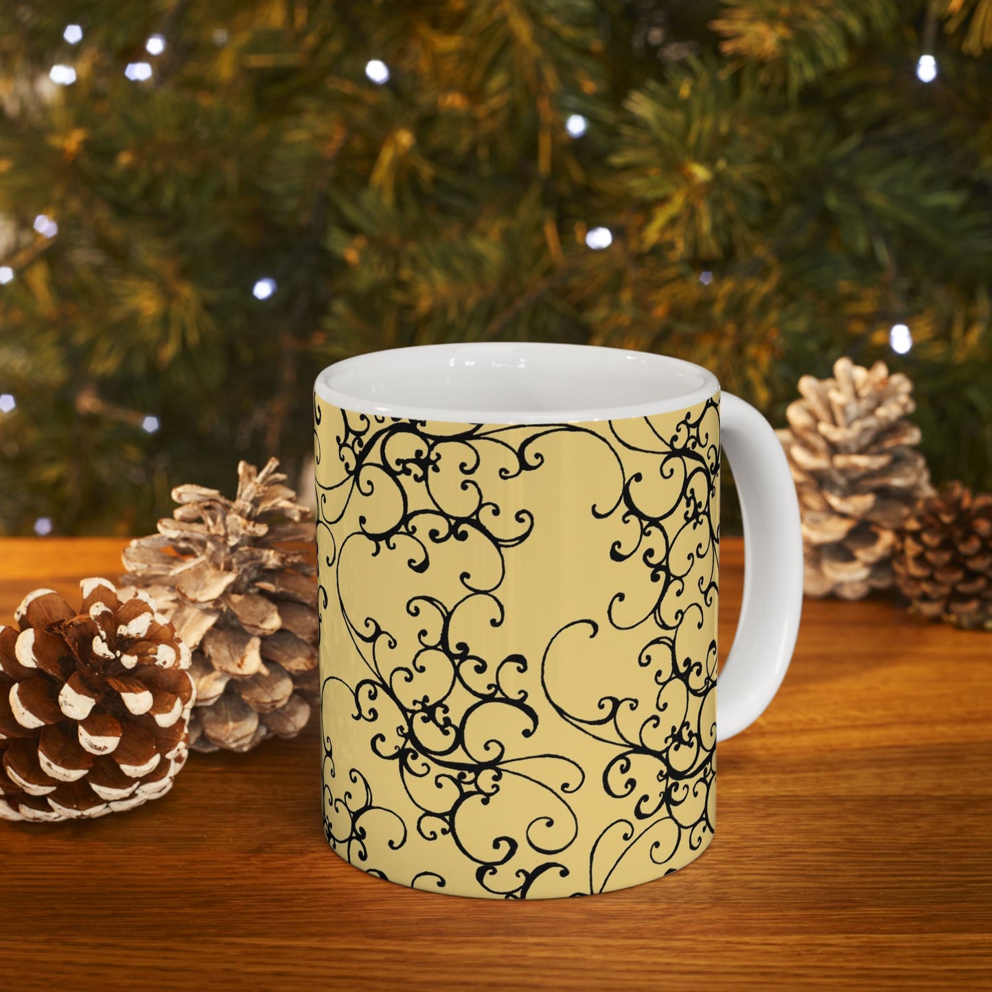 Elegant Scroll Yellow / Black Cup