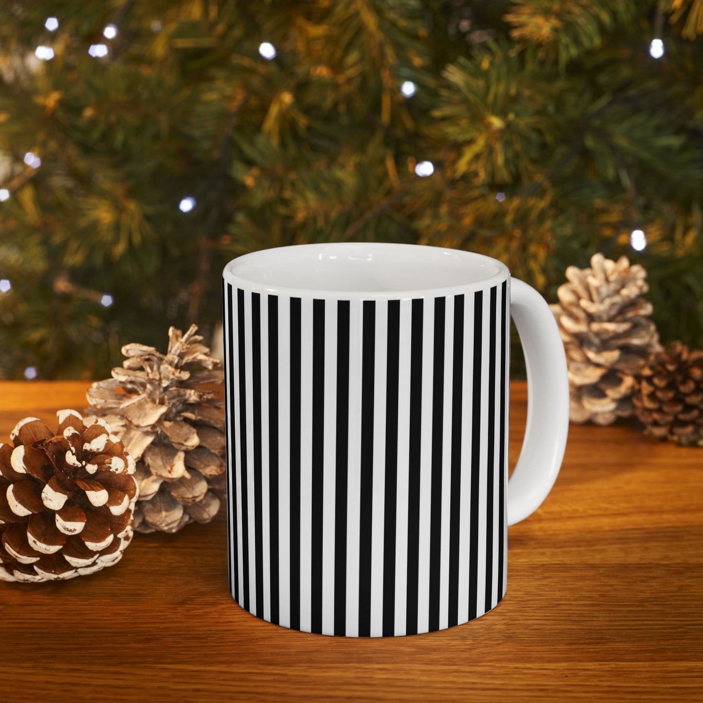 Stripe White / Black Cup