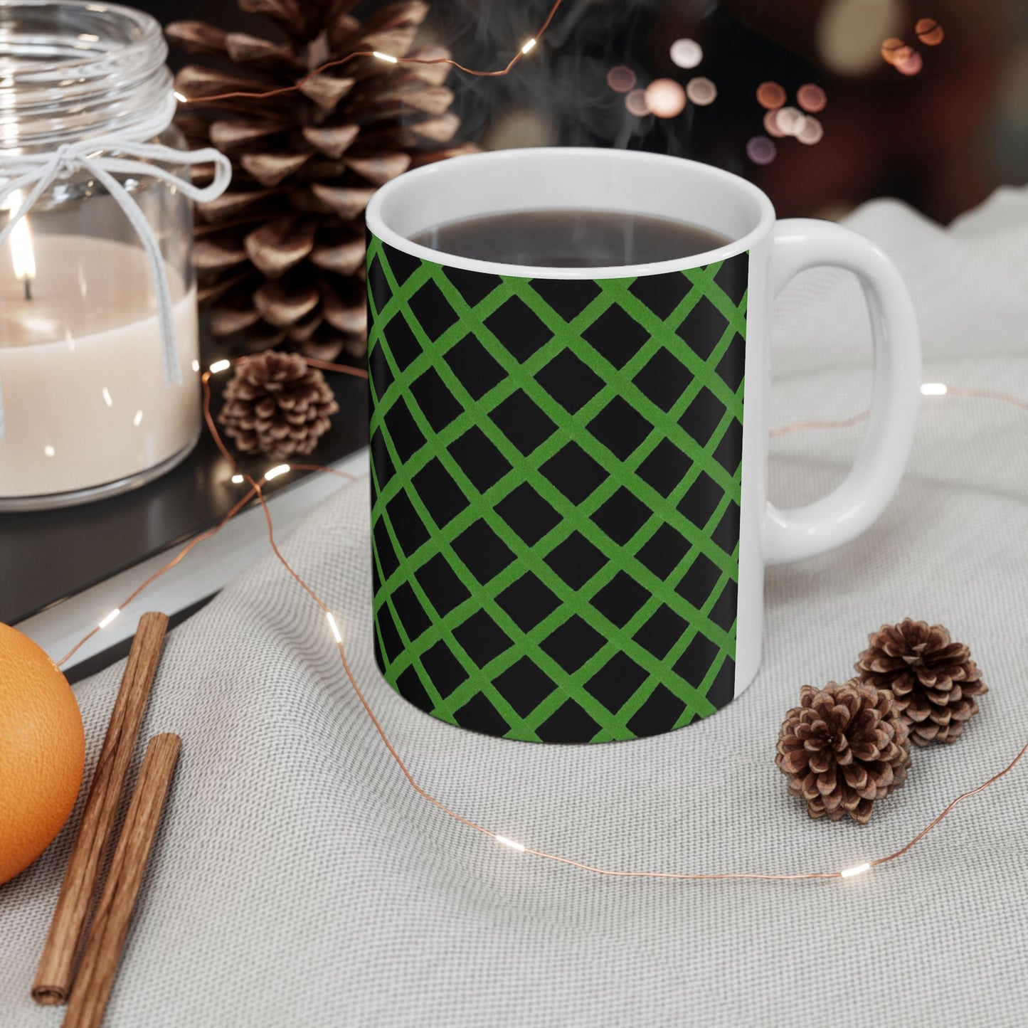 Trellis Black / Green Cup