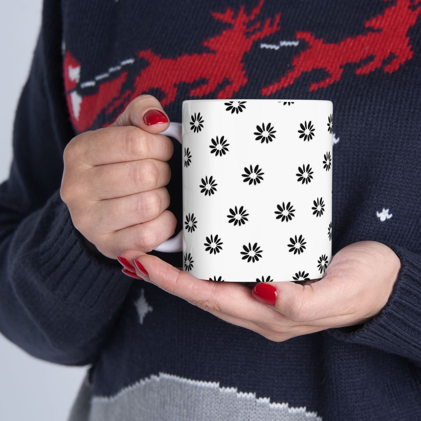 Daisy Dot White / Black Cup