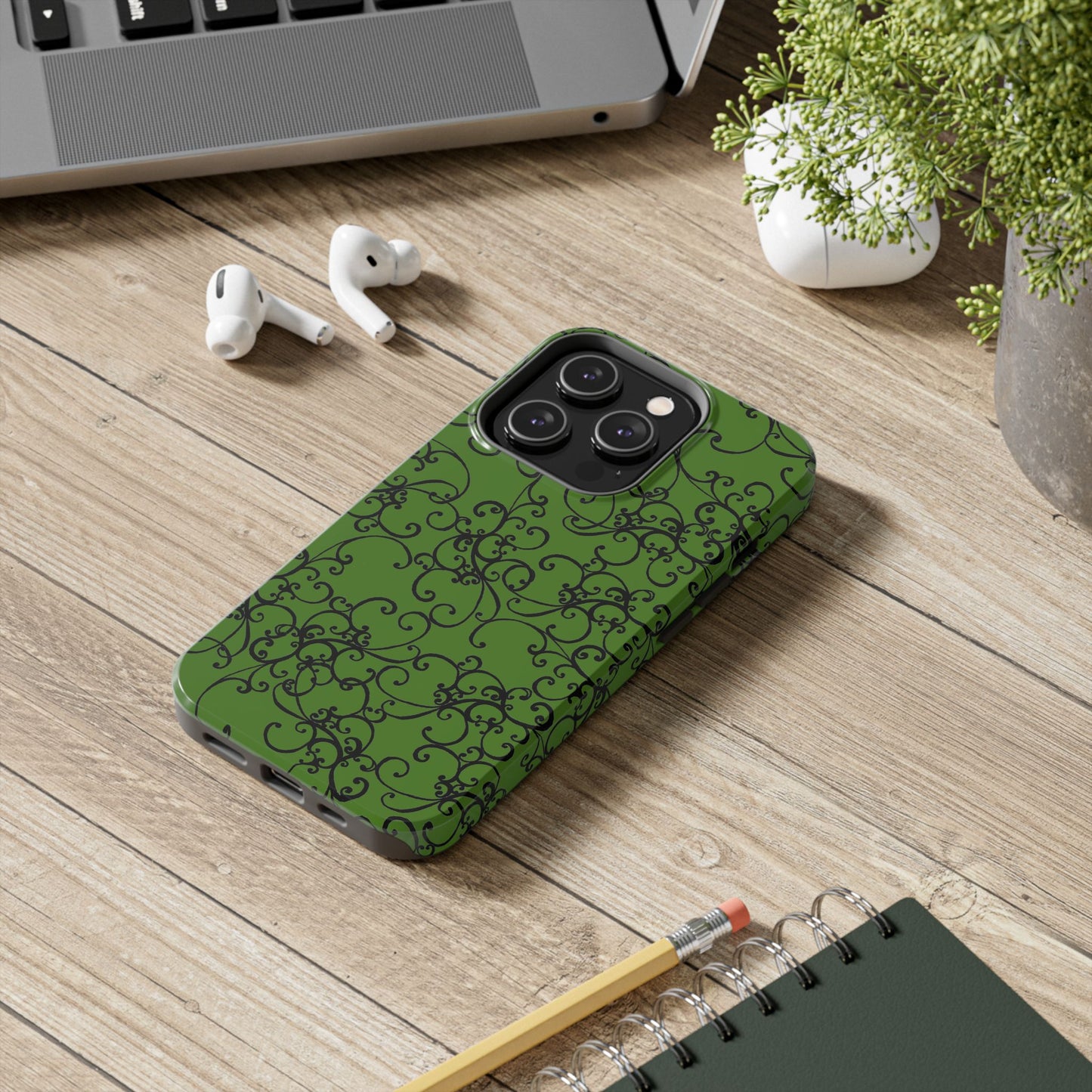 Elegant Scroll Green / Black Phone Case