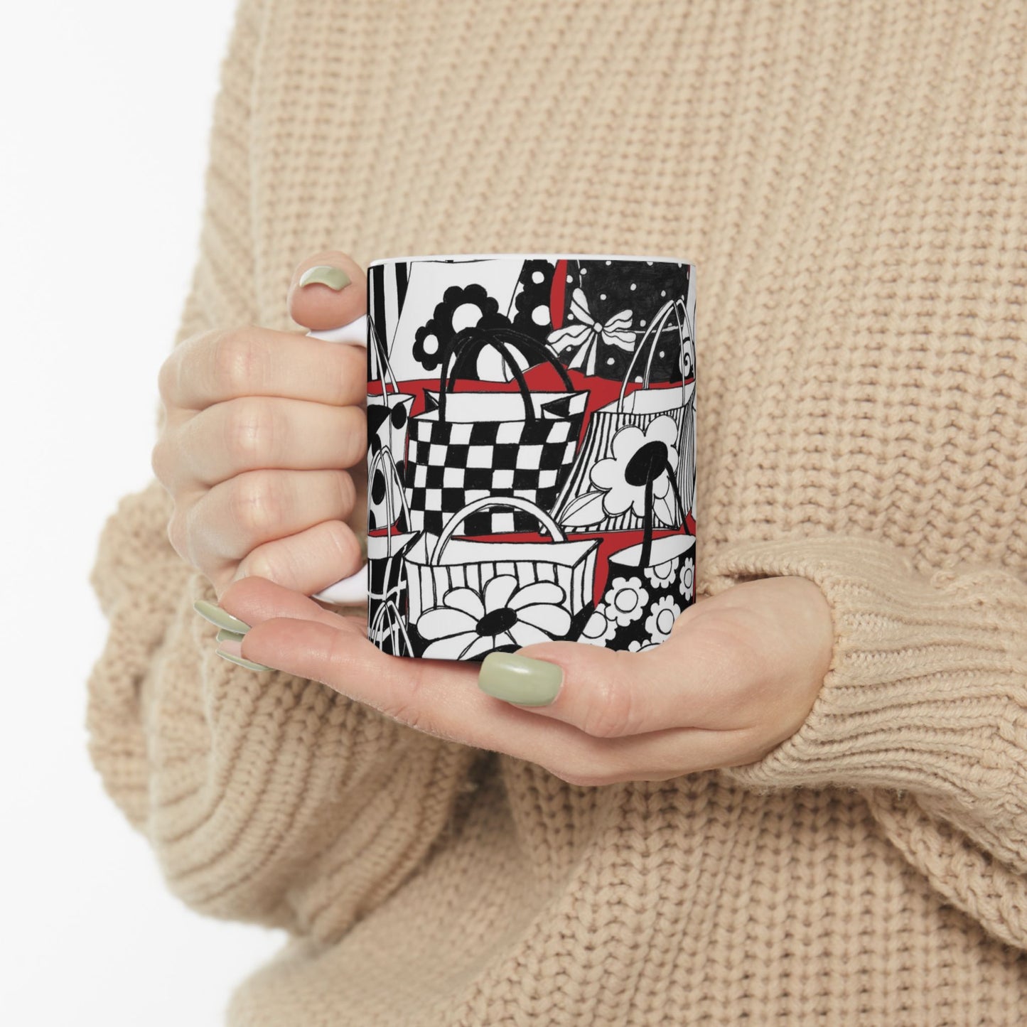 Totally Black / White / Red Cup