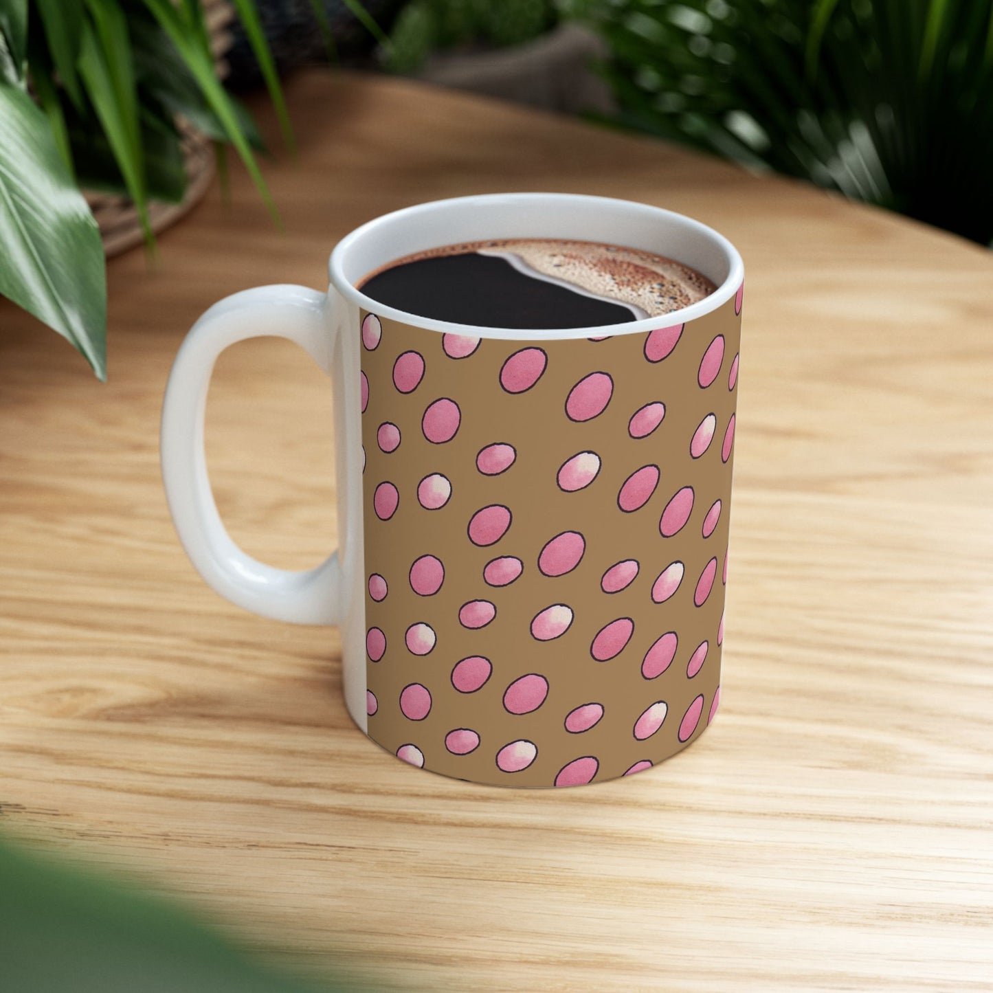 Egg Dots Chocolate / Pink Cup