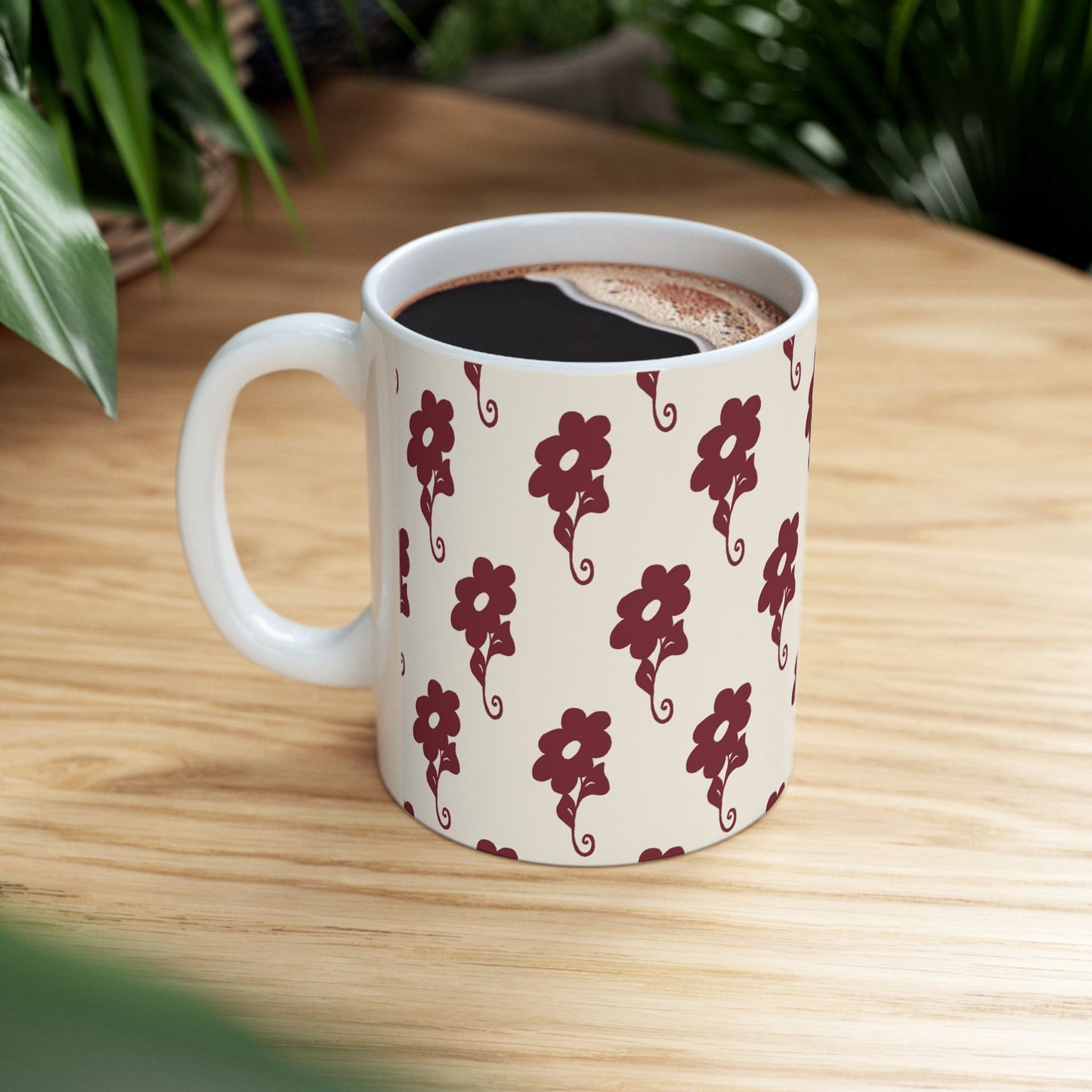 Flowers Ivory / Red Cup