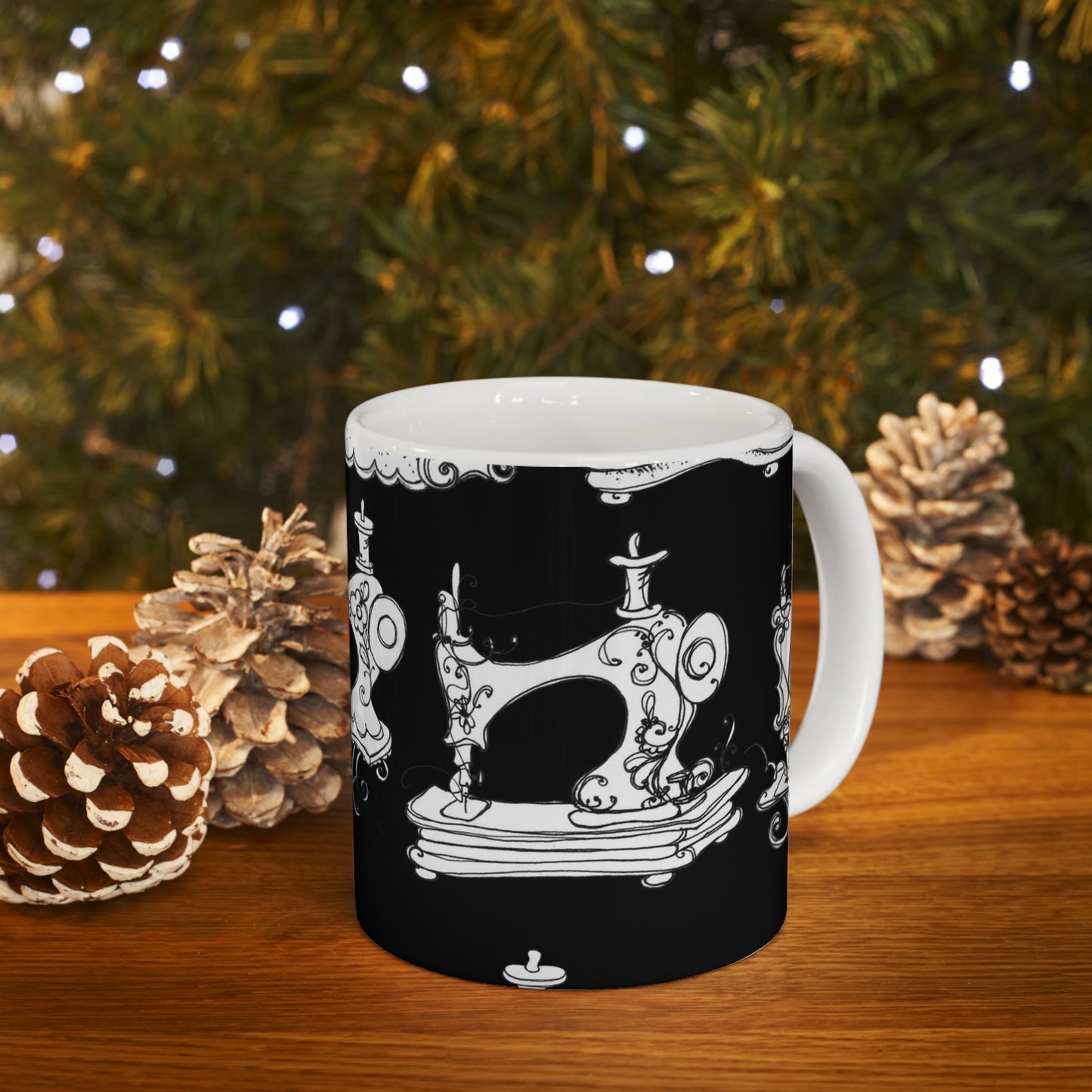 Sew Sew Black / White Cup