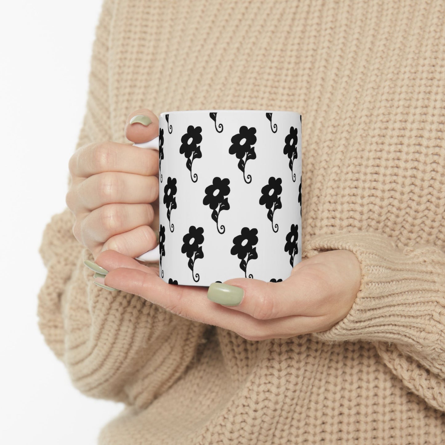 Flowers White / Black Cup