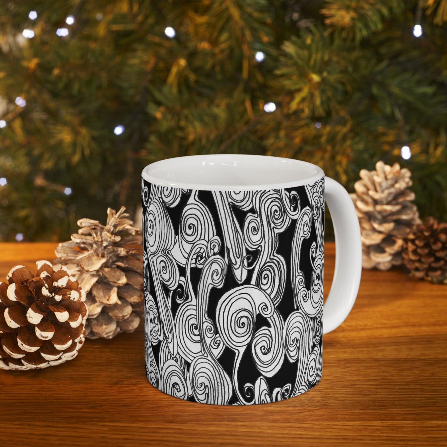 Bark Bark Black / White Cup