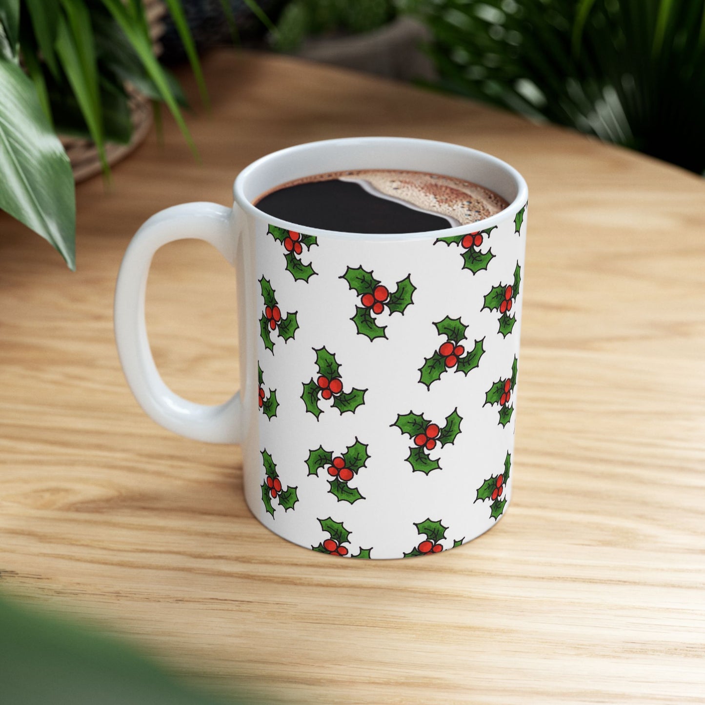 Holly Dance White Cup