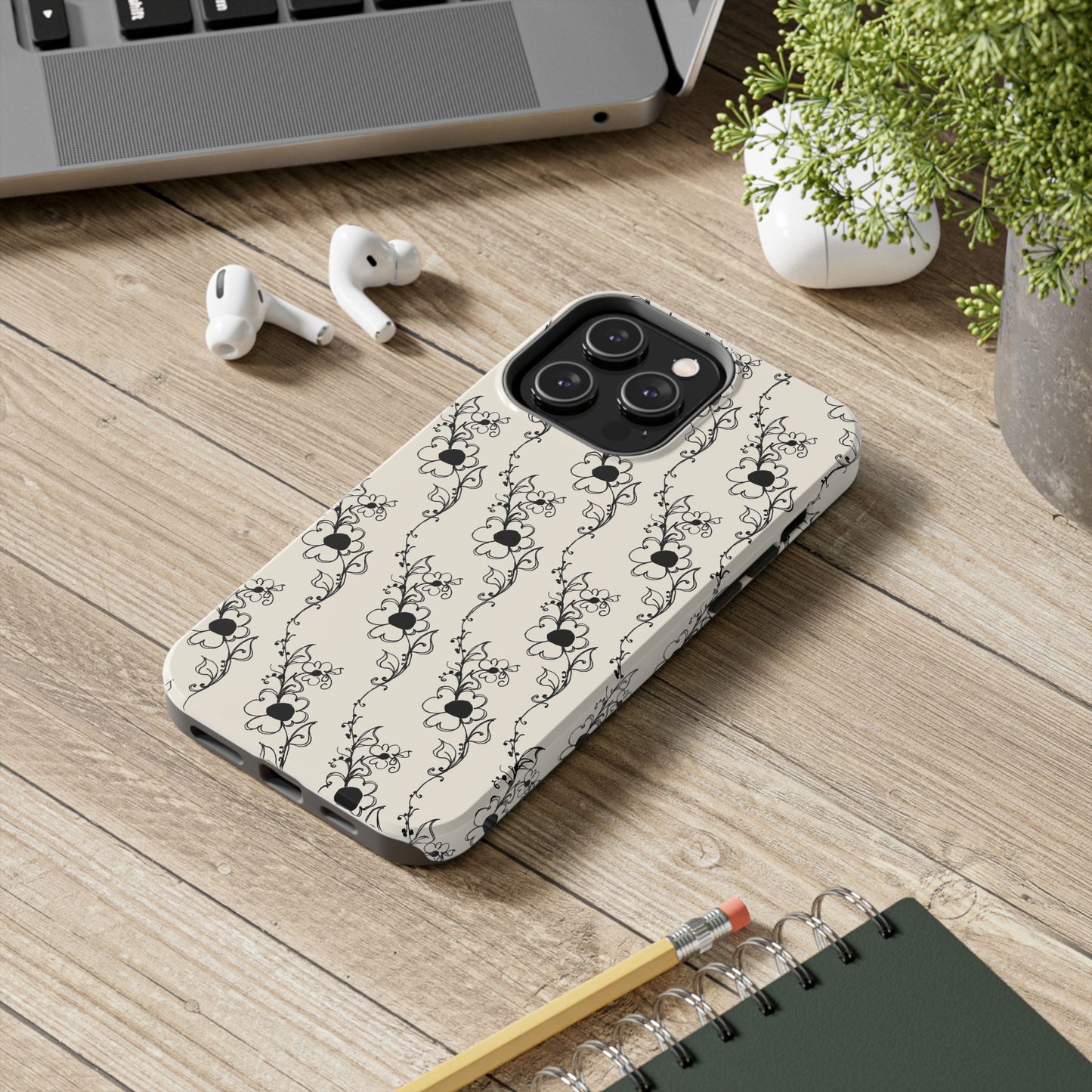 Diagonal Daisies Ivory / Black Phone Case