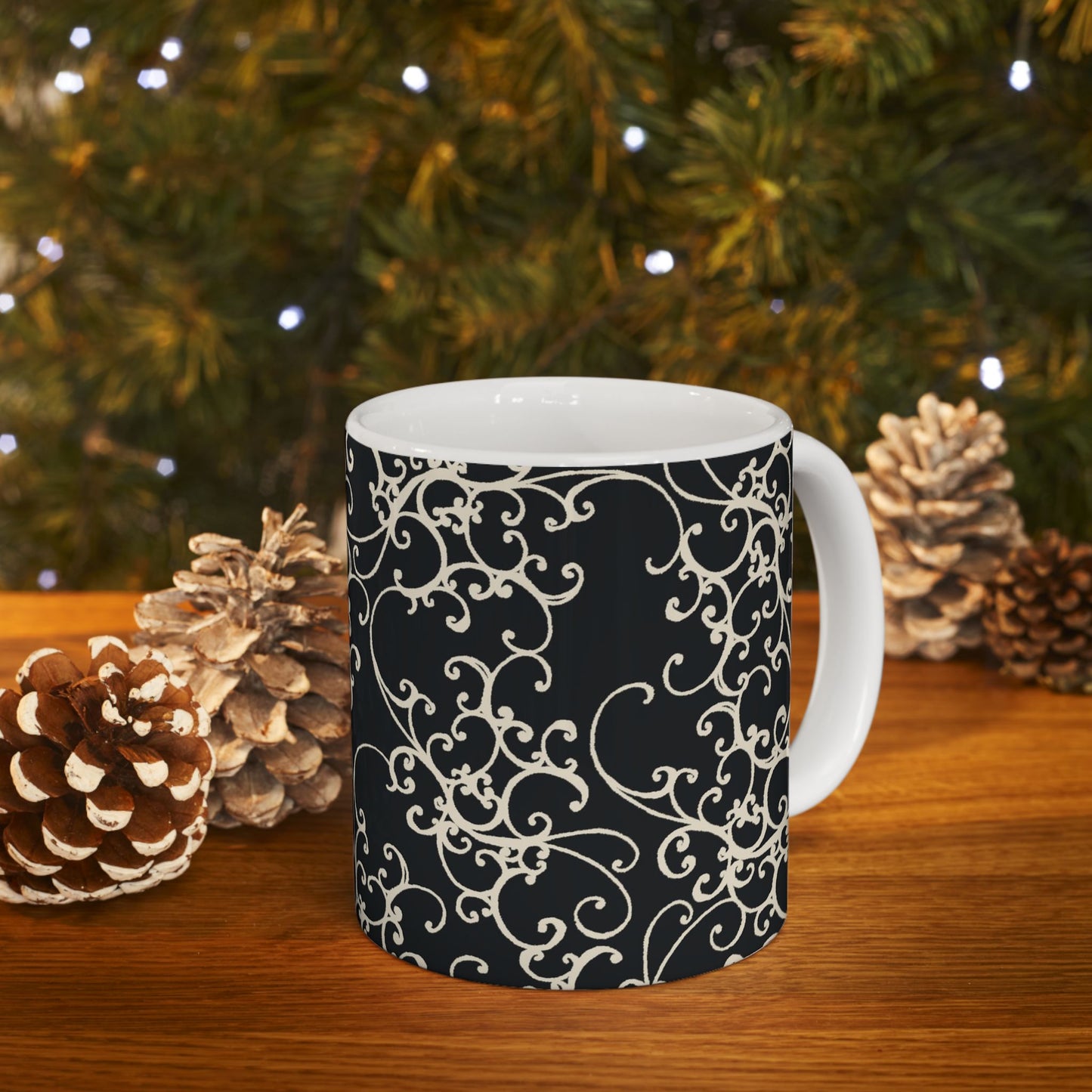 Elegant Scroll Black / Ivory Cup