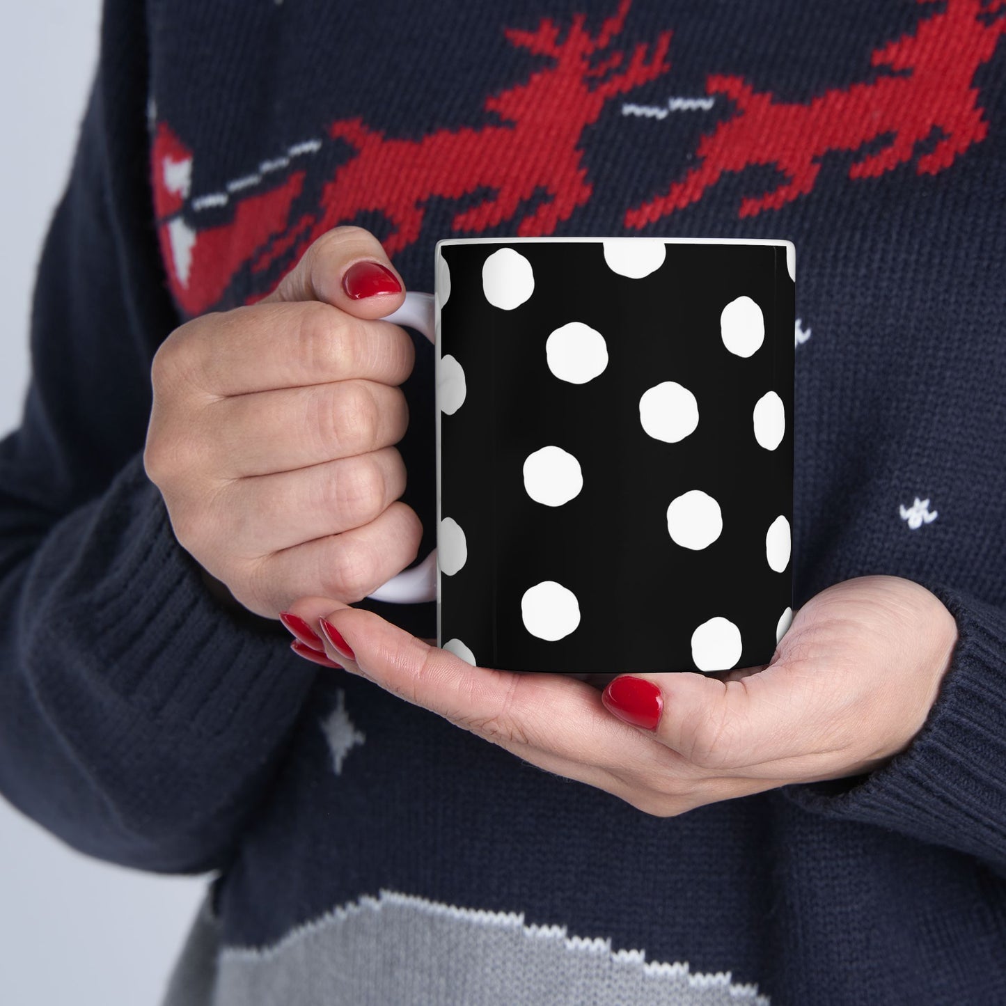 Jumbo Dots Black / White Cup
