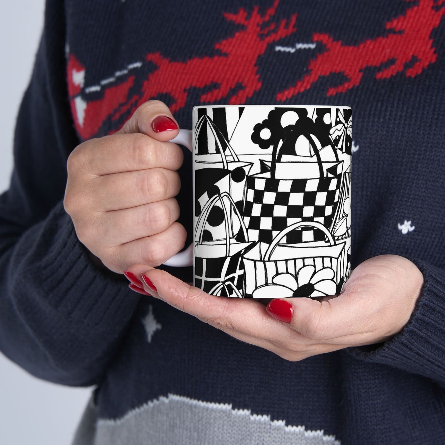 Totally Black / White Cup