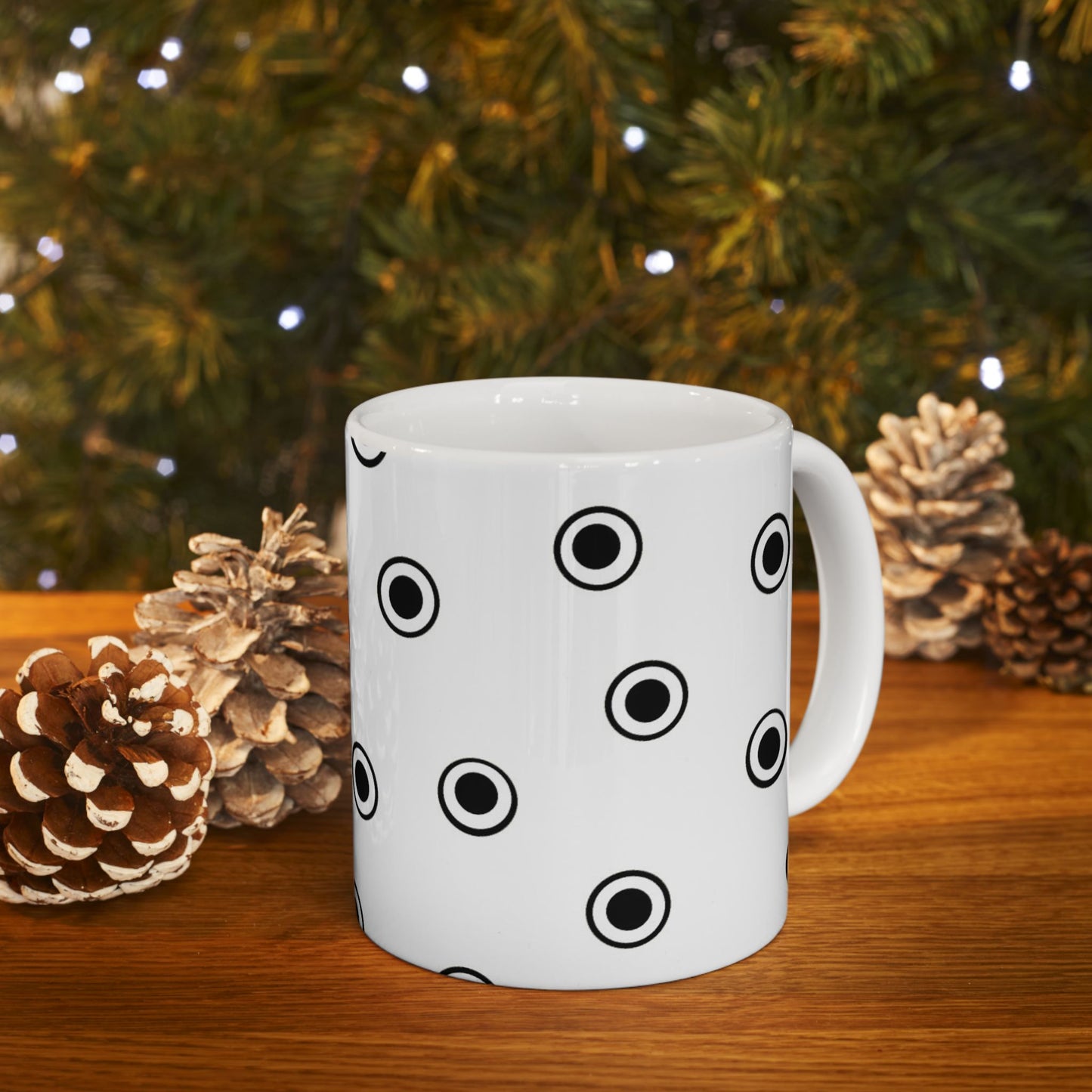 CD Dots White / Black Cup