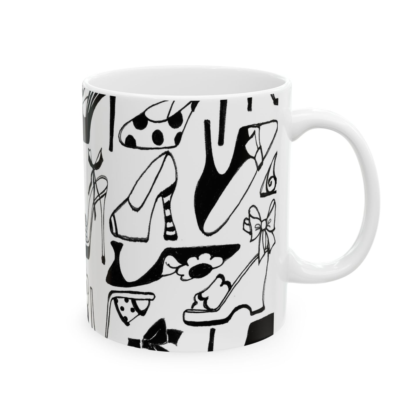 A Few Shoes Black / White Cup