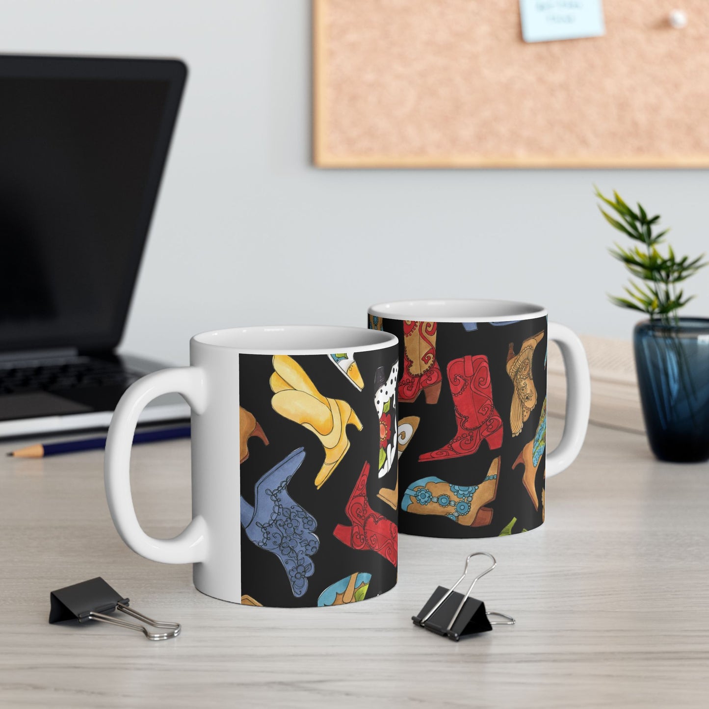 Bootery Black Cup