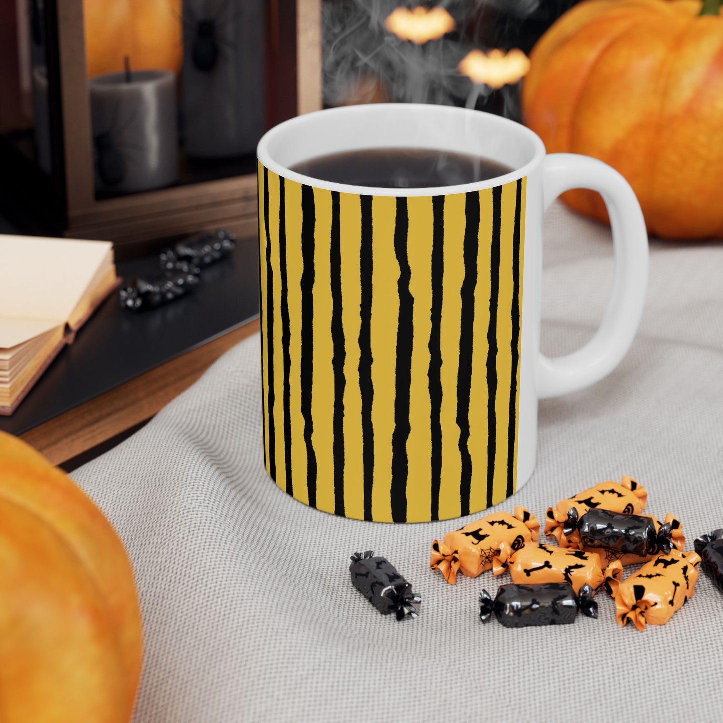Sorta Stripe Gold / Black Cup
