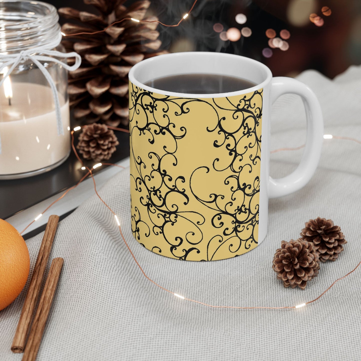 Elegant Scroll Yellow / Black Cup