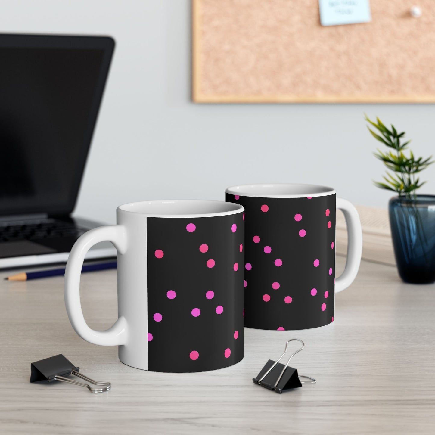 Space Dots Black / Cerise Cup