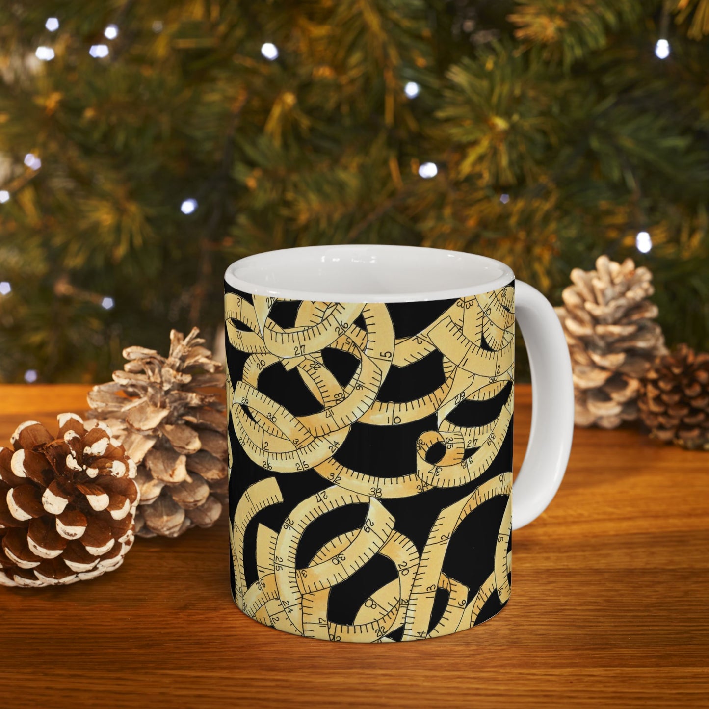 Tape Tangle Black Cup
