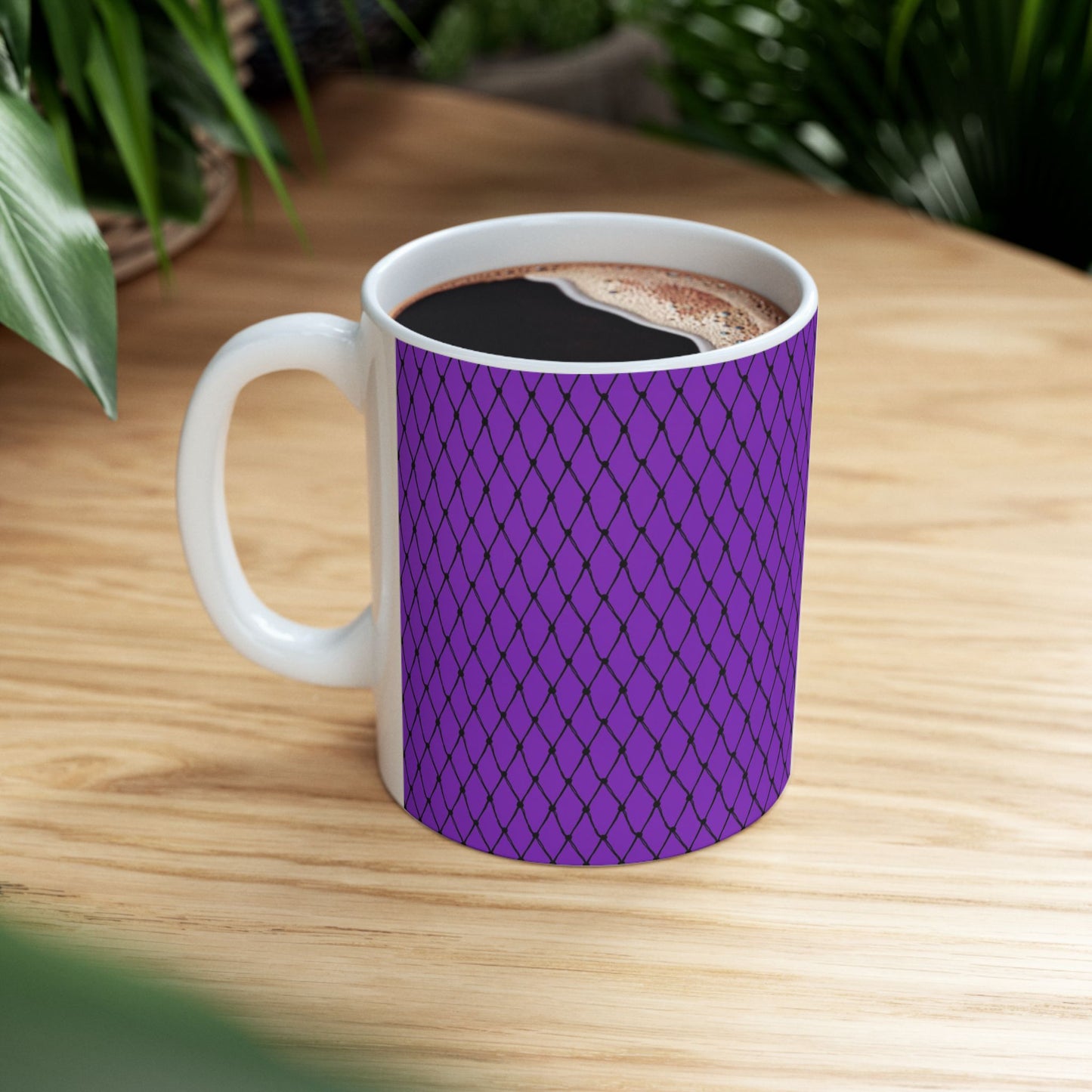 Fishnet Purple Cup