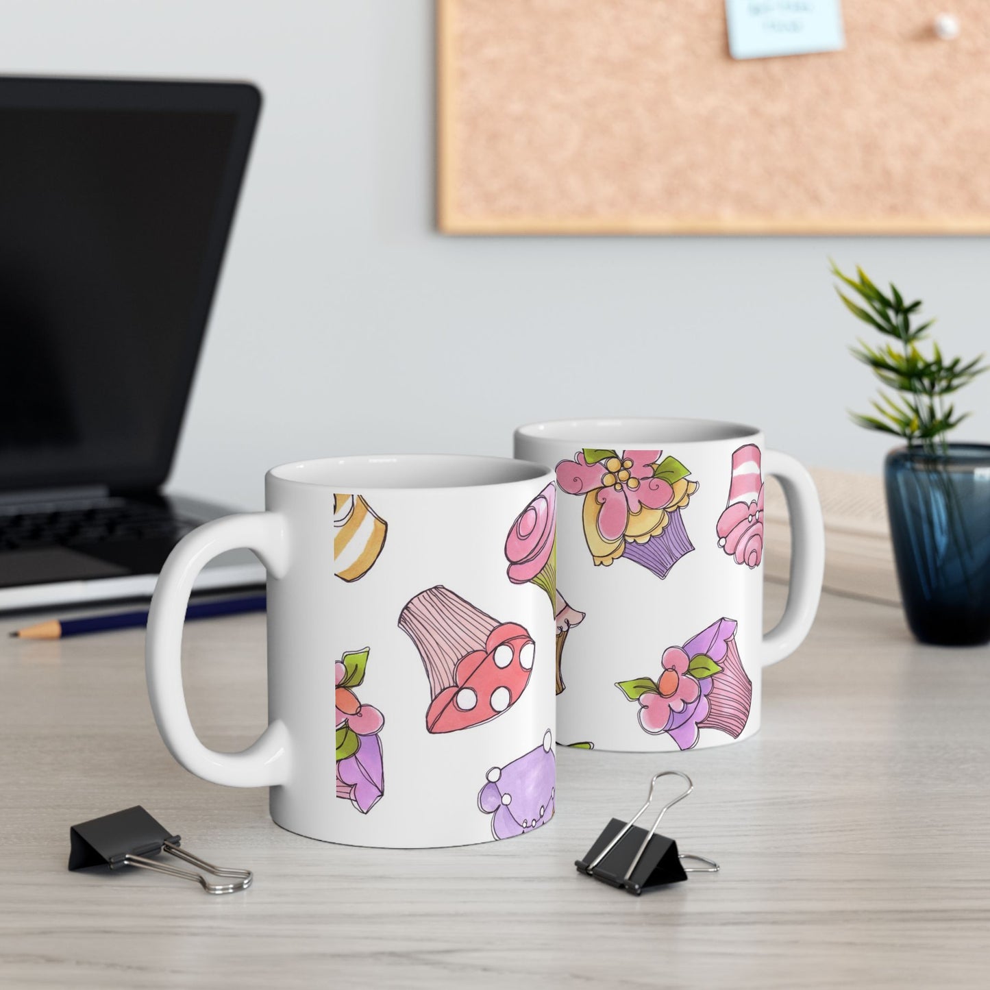 Cupcake Toss White Cup