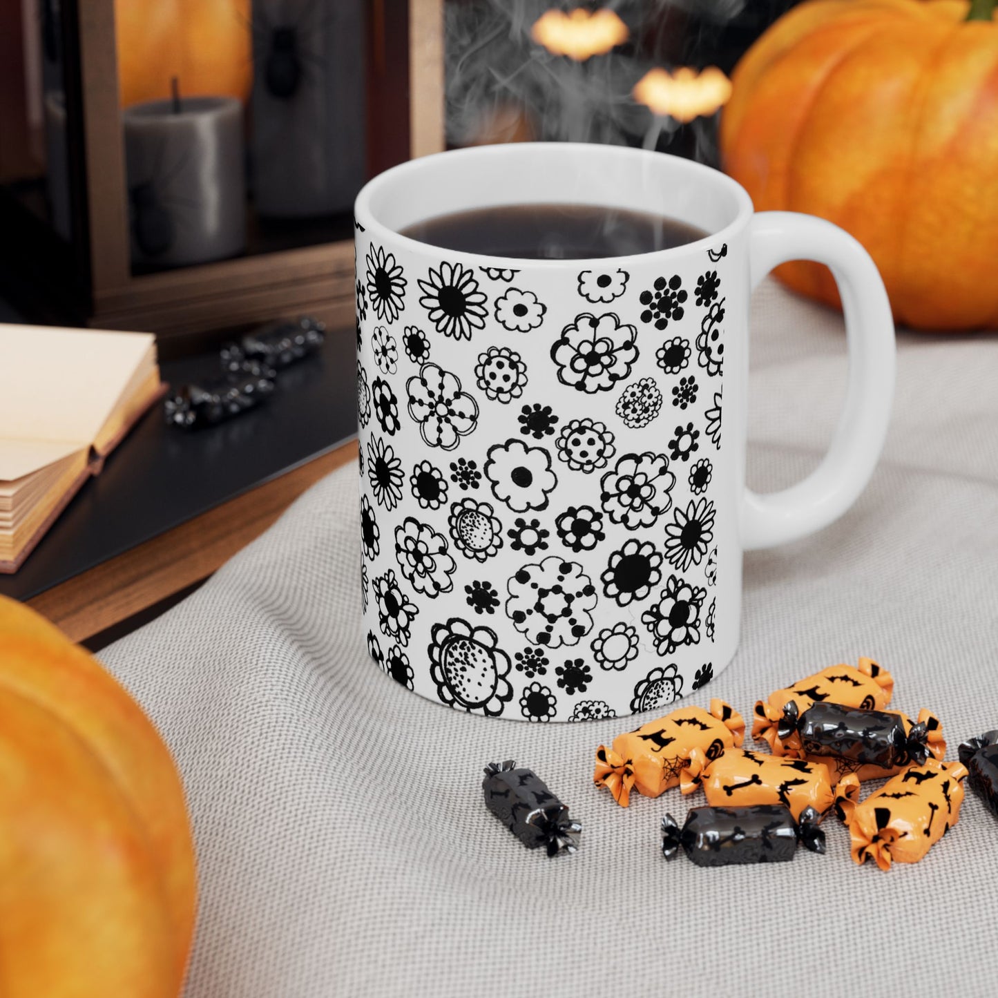 Posie Dots White / Black Cup