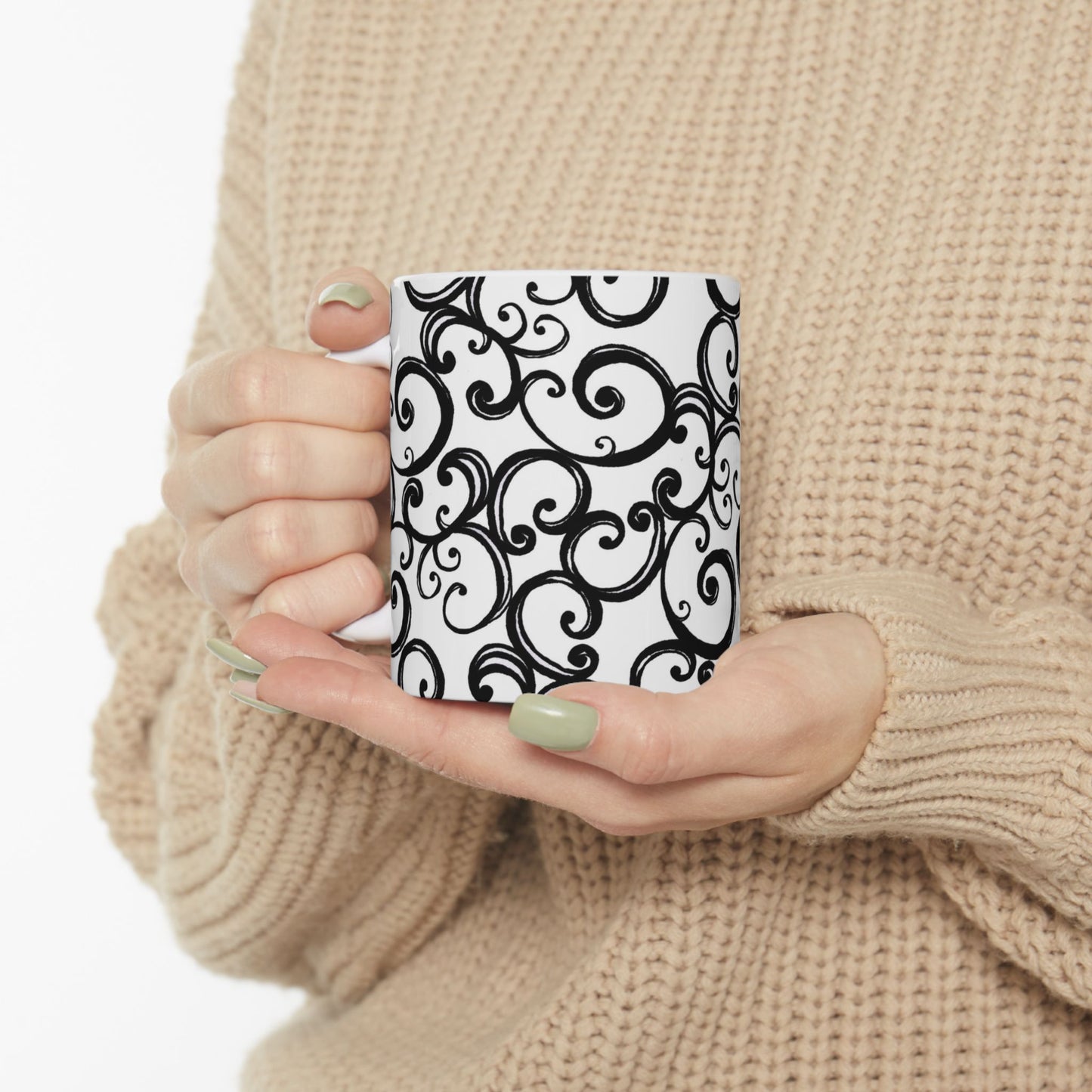 Curls White / Black Cup