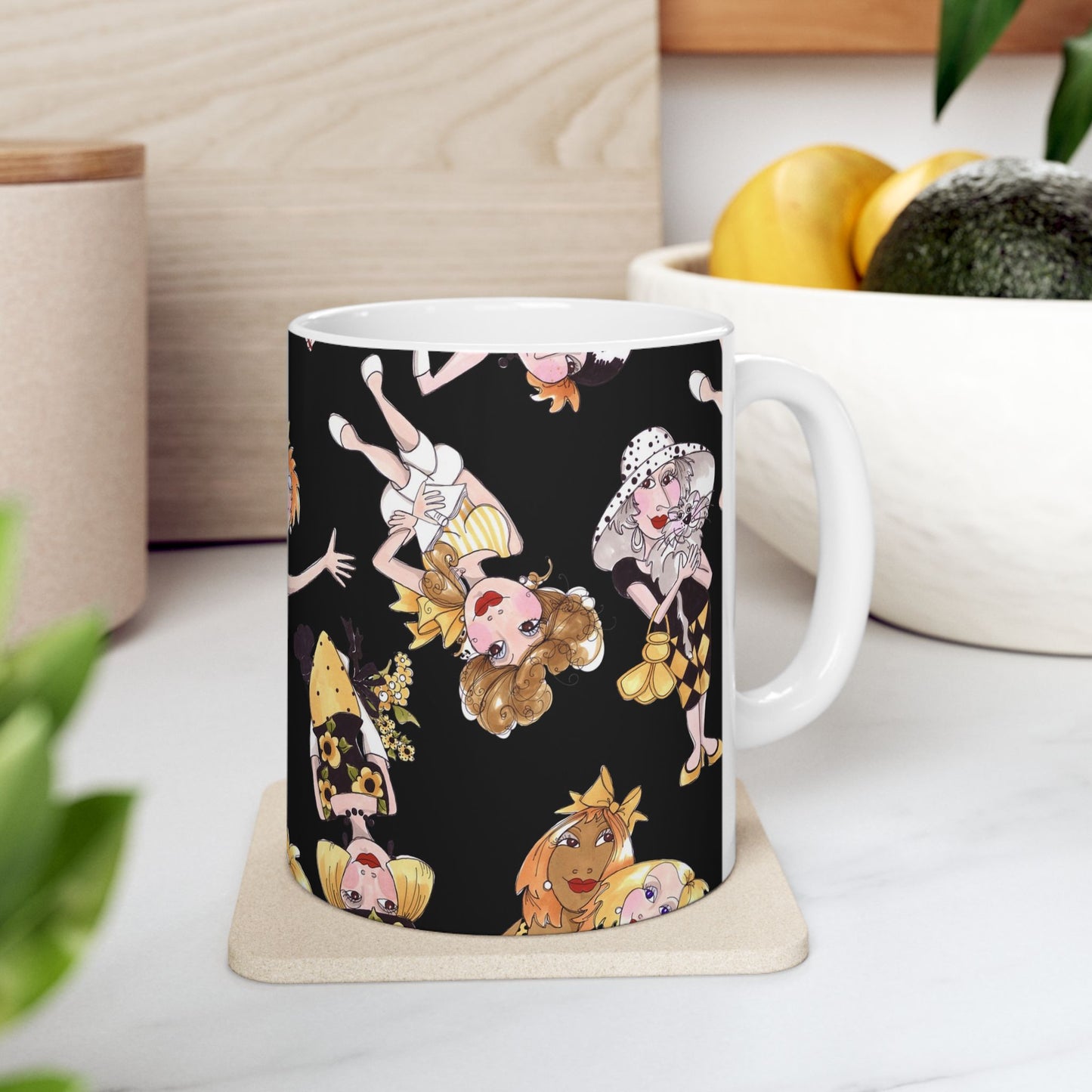 Bee Tossed Black Cup