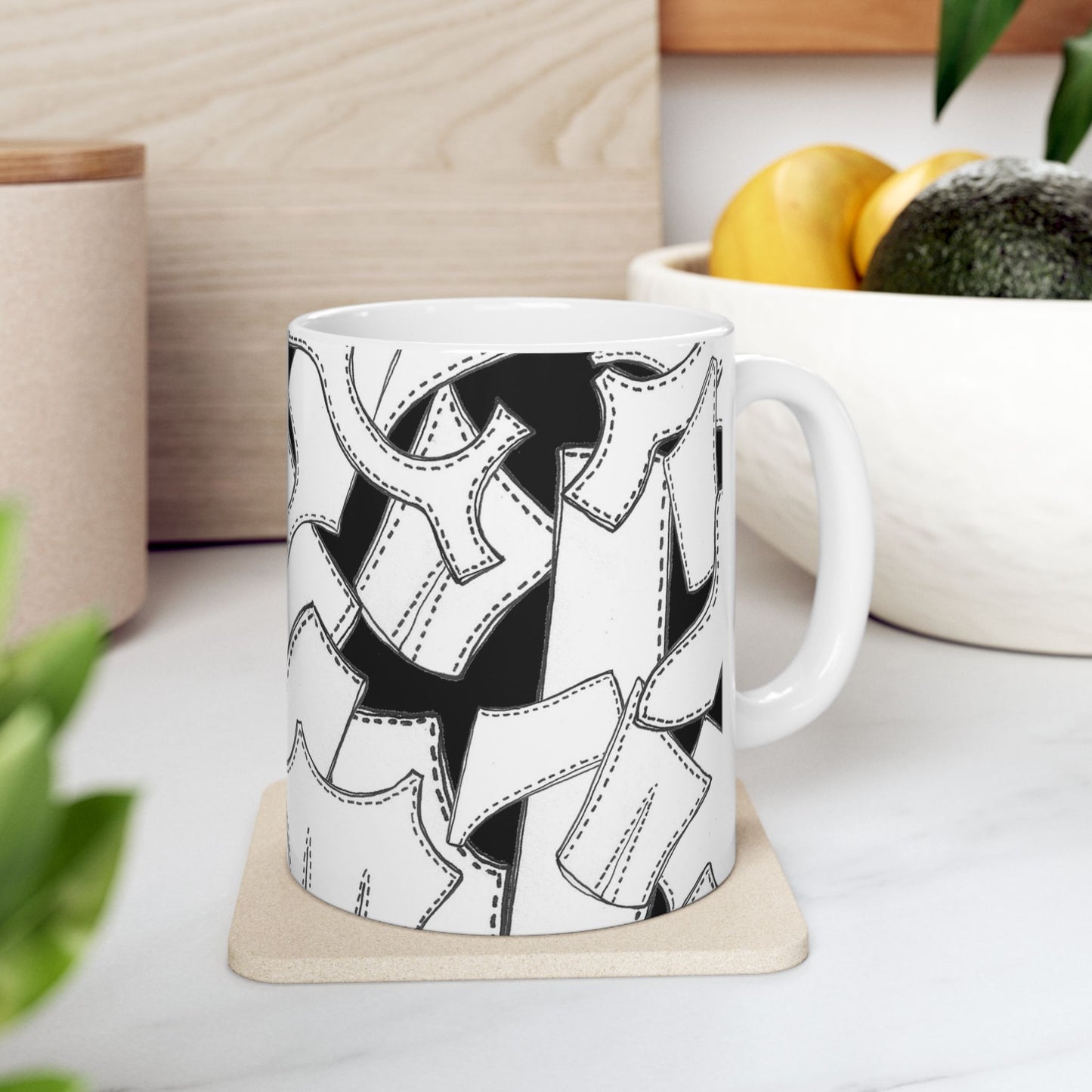 Pattern Pieces Black /  White Cup