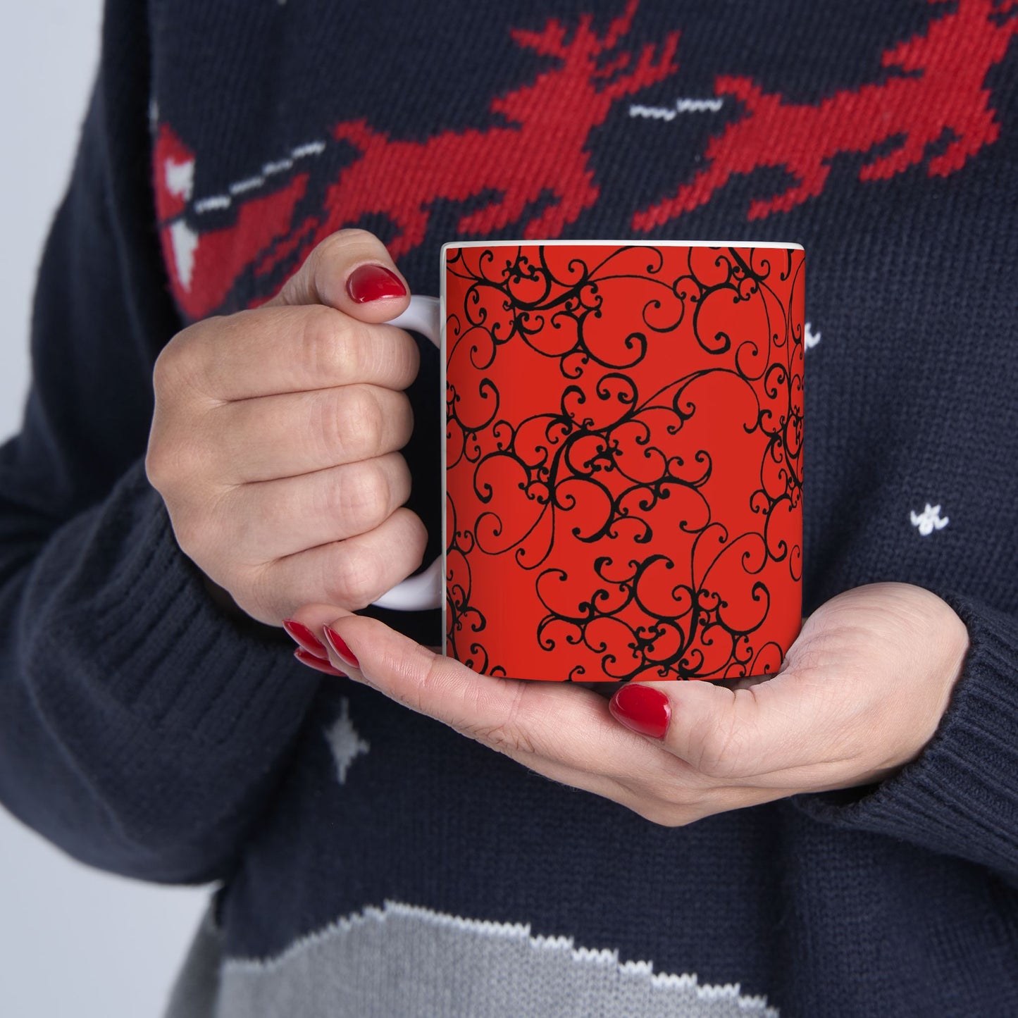 Elegant Scroll Red / Black Cup