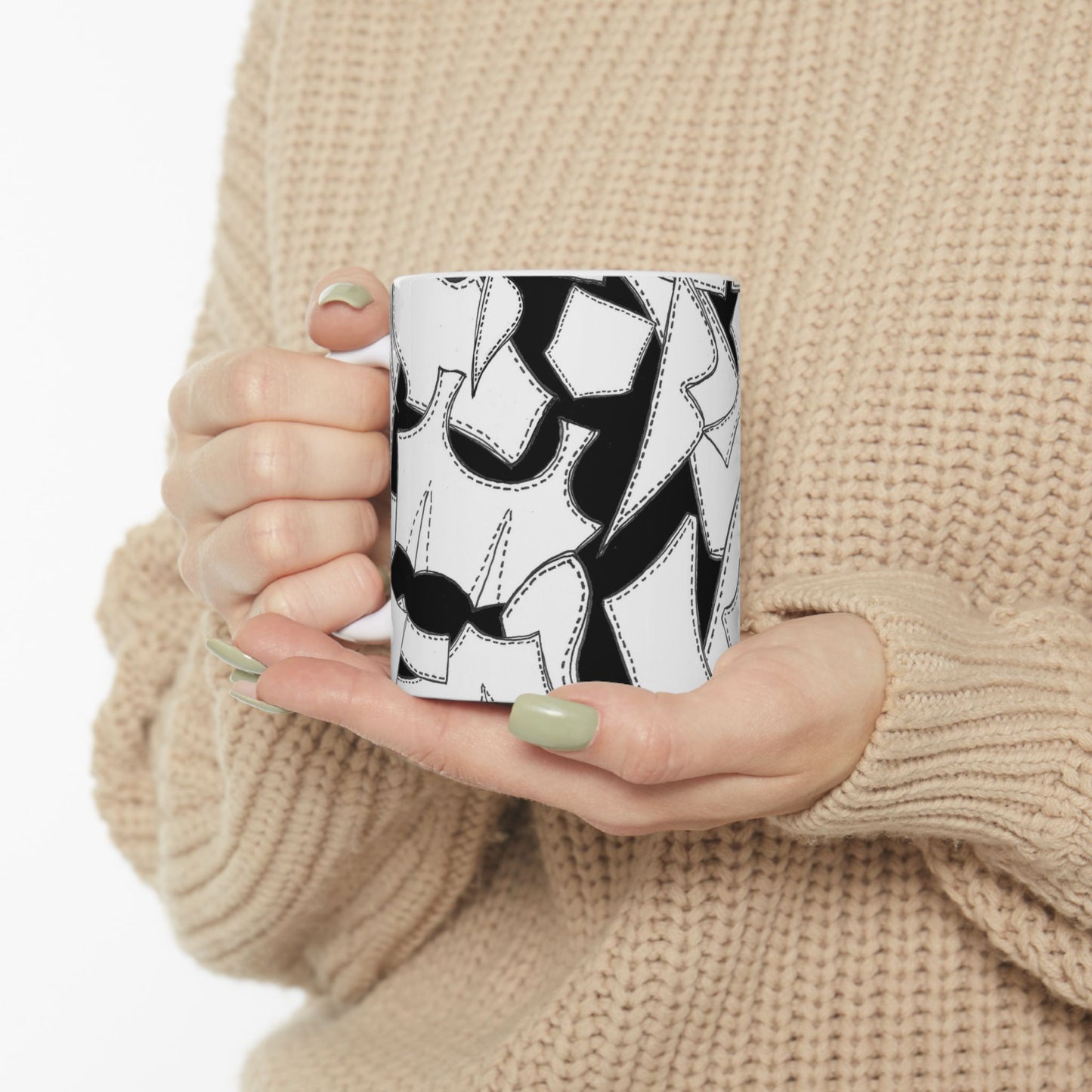 Pattern Pieces Black /  White Cup