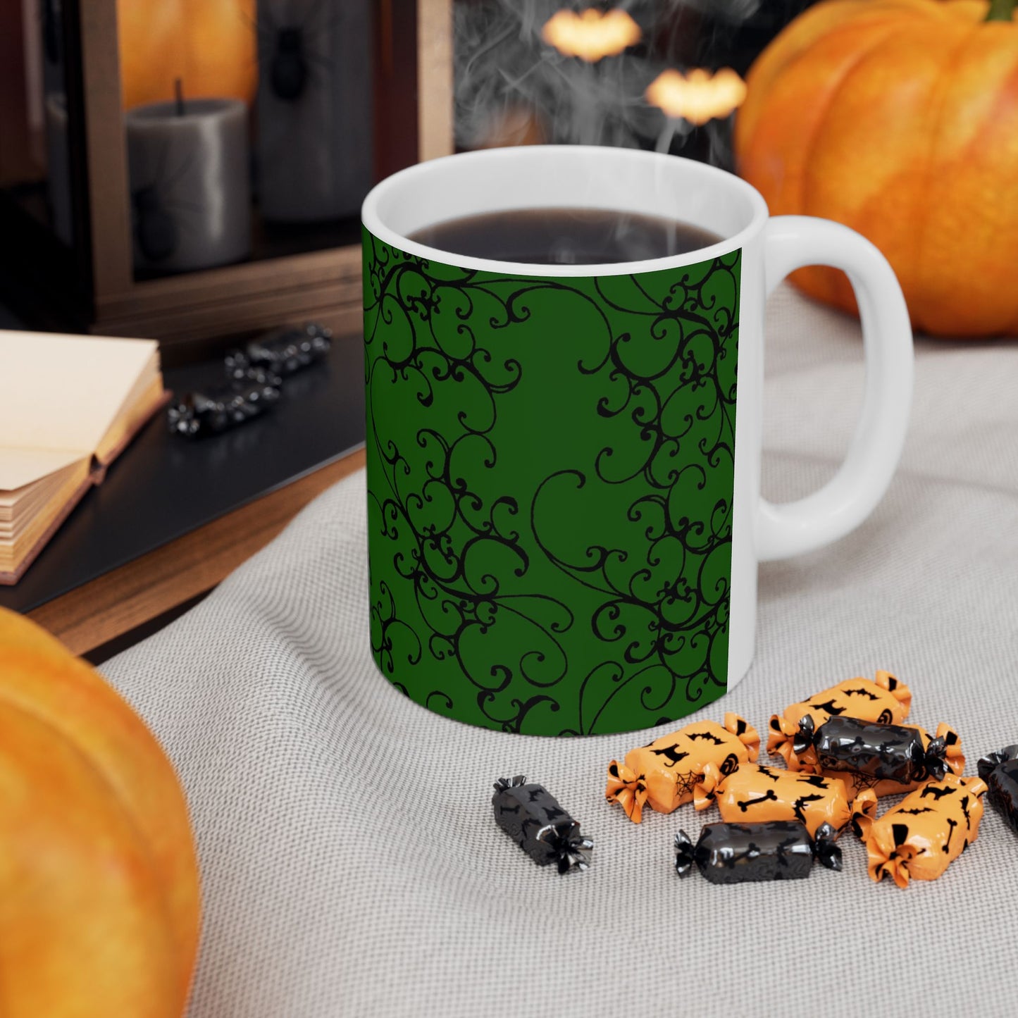 Elegant Scroll Green / Black Cup