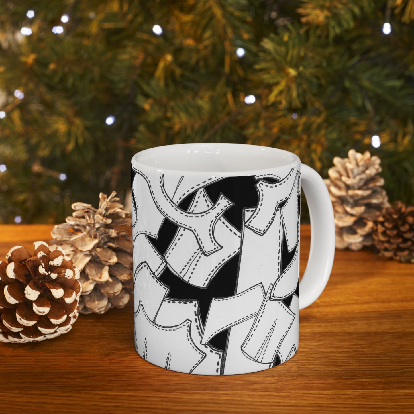 Pattern Pieces Black /  White Cup