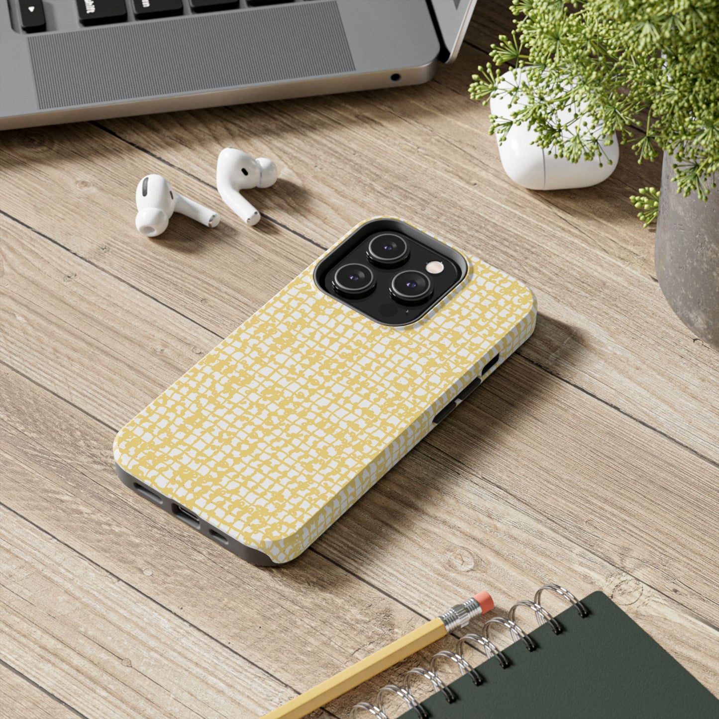 Baby Yarn Check Yellow Phone Case