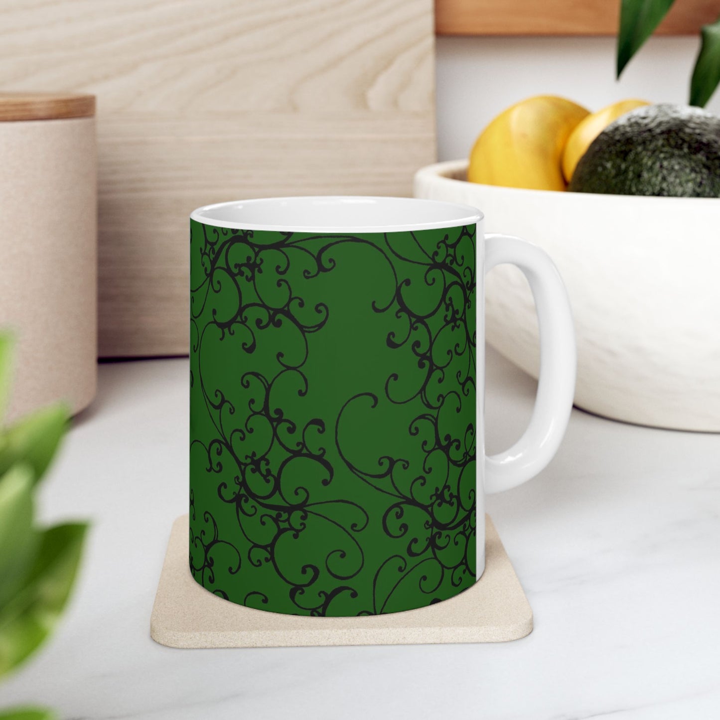 Elegant Scroll Green / Black Cup