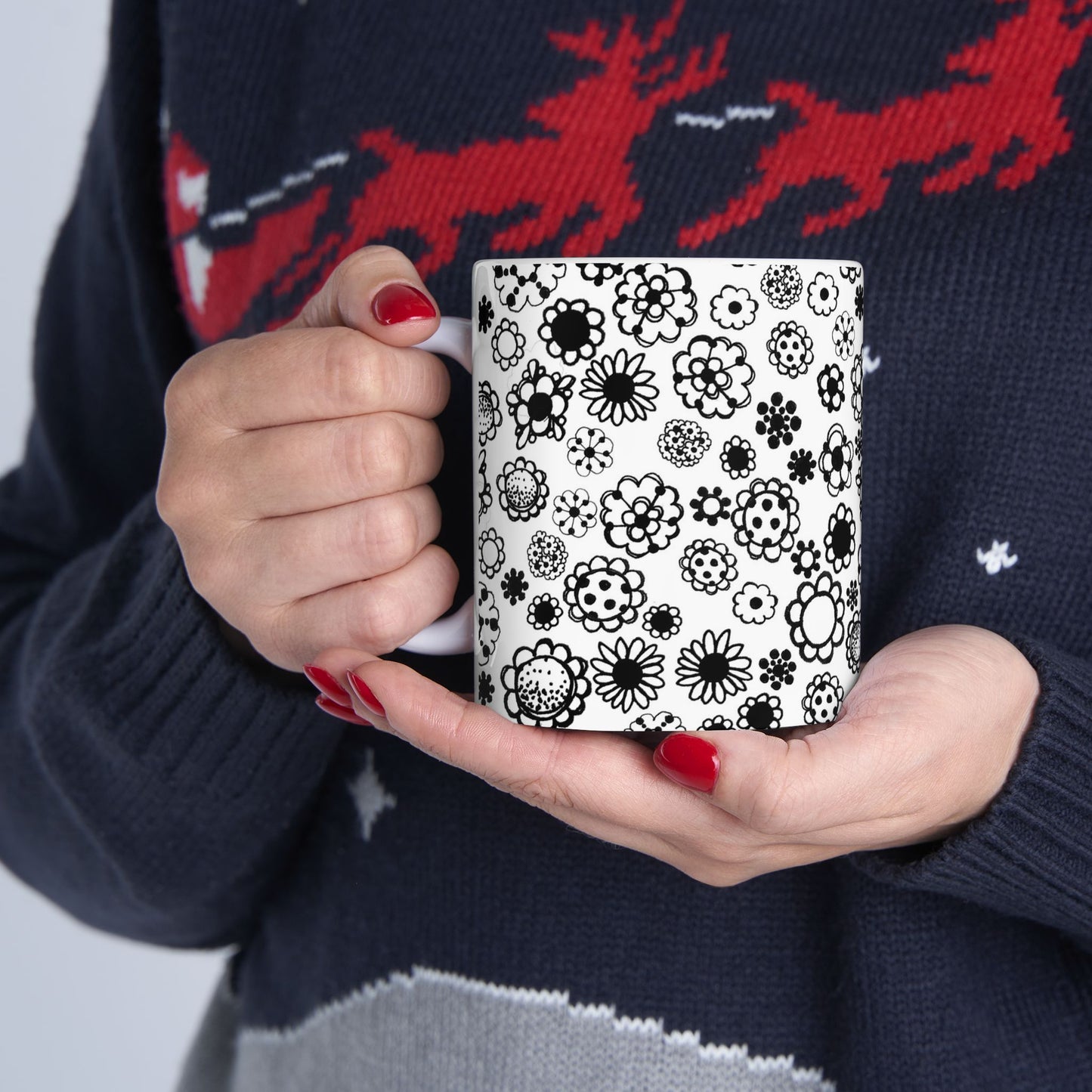 Posie Dots White / Black Cup