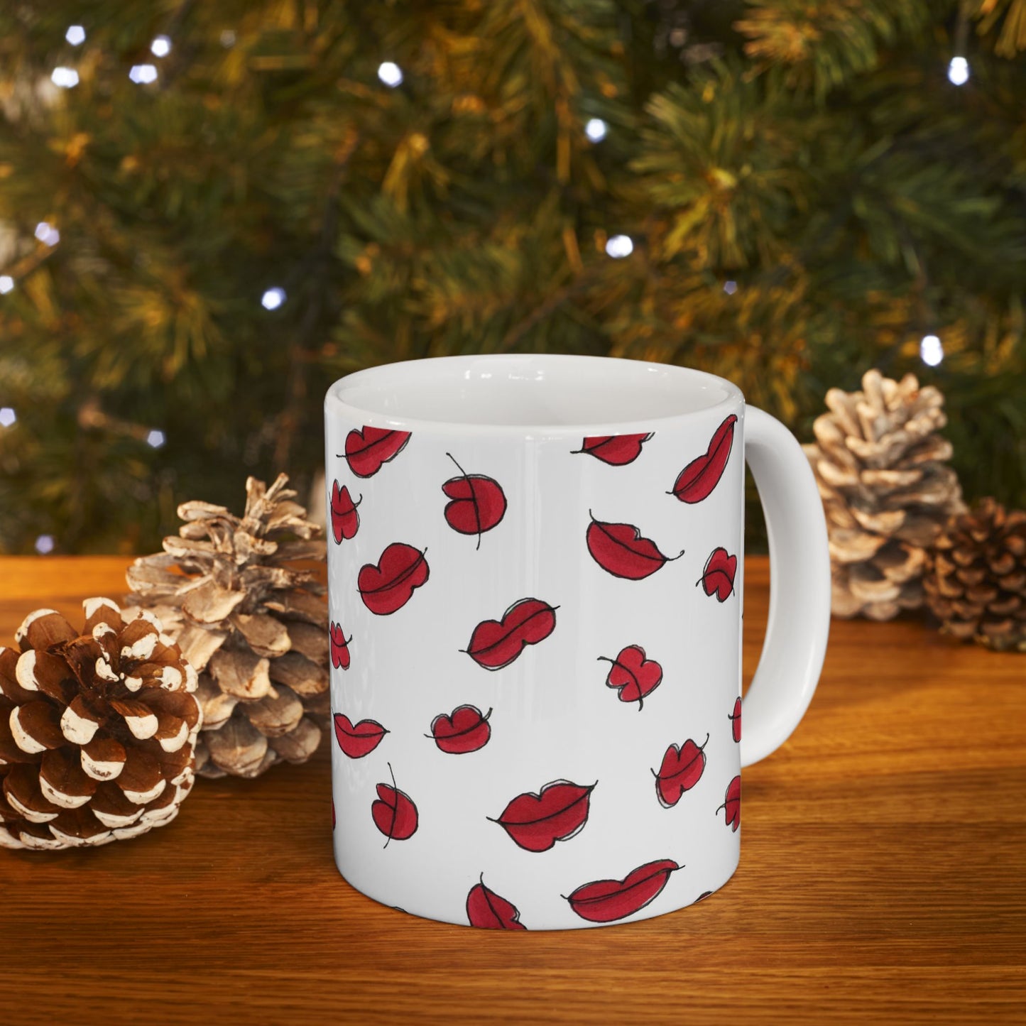 Lotsa Lips White Cup