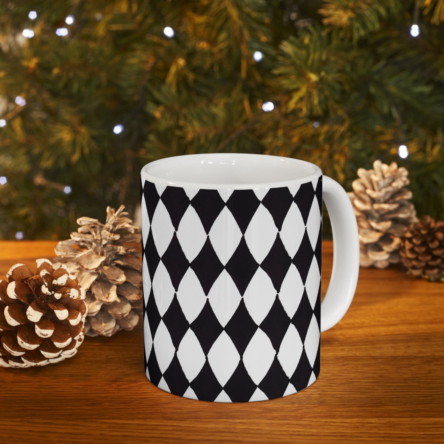 Diamond White / Black Cup