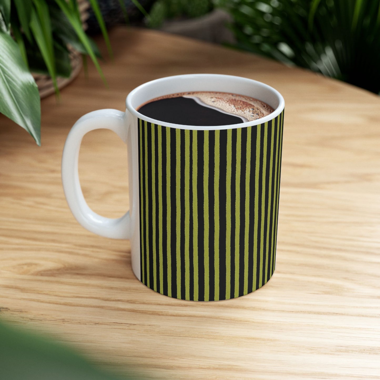 Happy Stripe Green / Black Cup